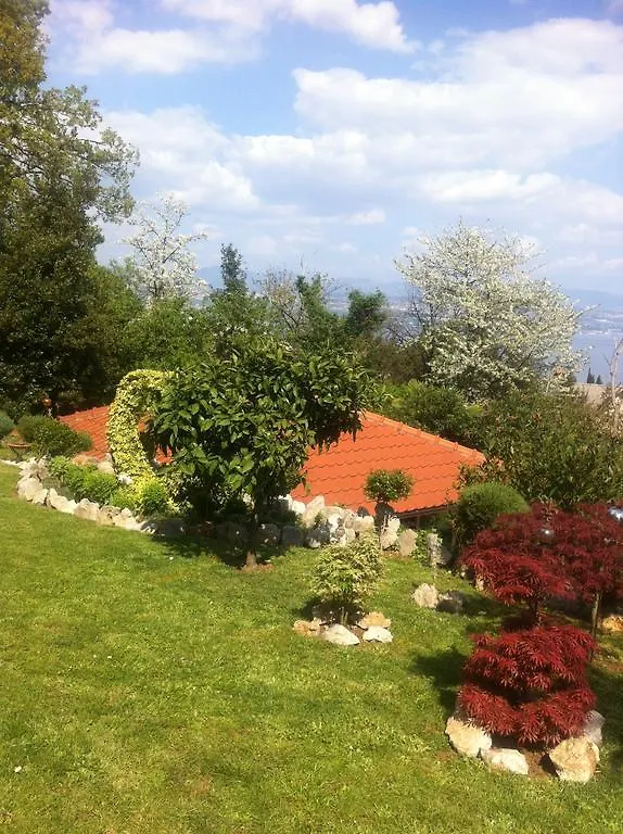 Apartments Molly Lovran Croatia
