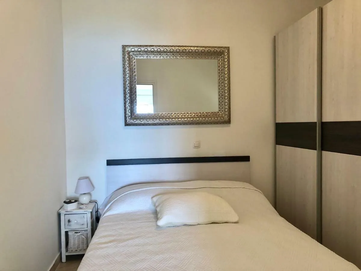 Apartments Molly Lovran Croatia